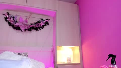 valerymeyerr online show from 28, 12, 2024