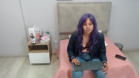 valevicious online show from 6, 10, 2025