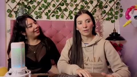 Valkiria and Dione online show from 11, 4, 2026