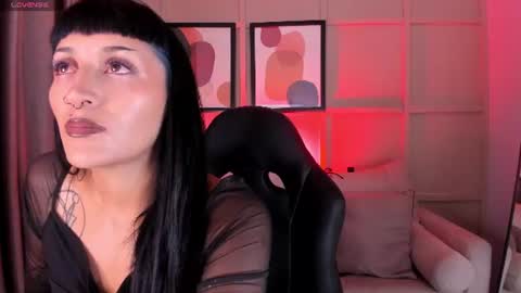 Snapshot of valkiria_ponce chatting on 21, 7, 2026 Valkiria online show from 21, 7, 2026