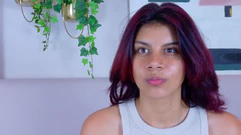 Snapshot of valkiriascarlett chatting on 4, 7, 2026 valkiriascarlett online show from 4, 7, 2026