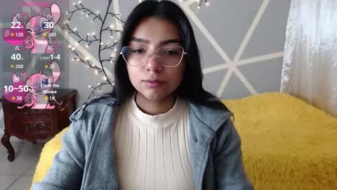 Snapshot of valkydoll chatting on 2, 12, 2025 valkydoll online show from 2, 12, 2025