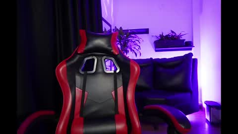 Snapshot of valkyria12 chatting on 9, 11, 2025 Valkyria online show from 9, 11, 2025