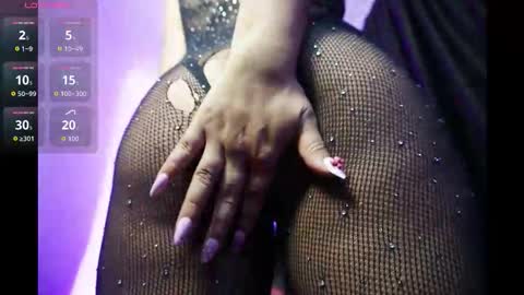 Snapshot of valkyria12 chatting on 3, 12, 2025 Valkyria online show from 3, 12, 2025