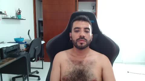 Snapshot of vallartamexi chatting on 5, 7, 2026 Roberto Carlos online show from 5, 7, 2026
