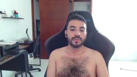 Snapshot of vallartamexi chatting on 7, 7, 2026 Roberto Carlos online show from 7, 7, 2026