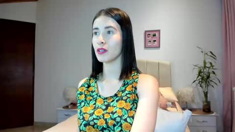 Snapshot of vallejo_macarena chatting on 3, 3, 2025 Macarena online show from 3, 3, 2025