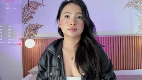 valleriie_ online show from 14, 4, 2026