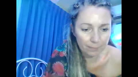 Snapshot of valleriwind chatting on 25, 1, 2025 ValleriWind online show from 25, 1, 2025