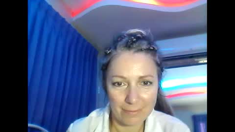 Snapshot of valleriwind chatting on 27, 1, 2025 ValleriWind online show from 27, 1, 2025