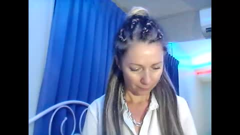 Snapshot of valleriwind chatting on 27, 1, 2025 ValleriWind online show from 27, 1, 2025