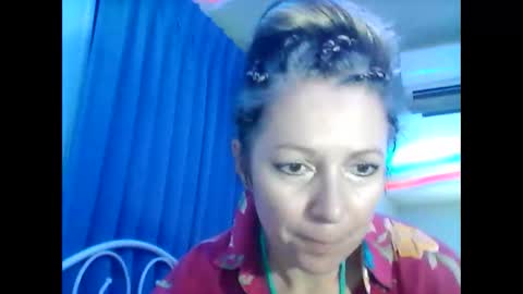 Snapshot of valleriwind chatting on 28, 1, 2025 ValleriWind online show from 28, 1, 2025