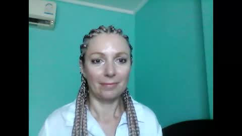 Snapshot of valleriwind chatting on 7, 2, 2025 ValleriWind online show from 7, 2, 2025