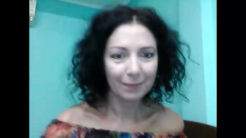 Snapshot of valleriwind chatting on 8, 3, 2025 ValleriWind online show from 8, 3, 2025