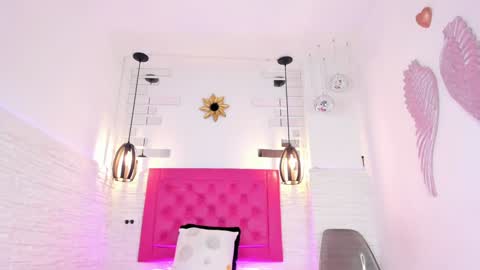 Snapshot of valloletsamar chatting on 2, 2, 2025 Vallolet Peach online show from 2, 2, 2025