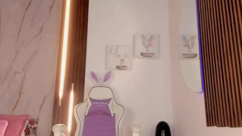 Snapshot of valloletsamar chatting on 16, 9, 2025 Vallolet Peach online show from 16, 9, 2025