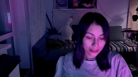 Little Devil online show from 5, 2, 2025