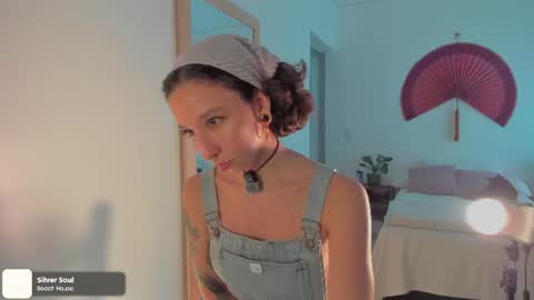 Snapshot of valyturner chatting on 10, 6, 2026 online show from 10, 6, 2026