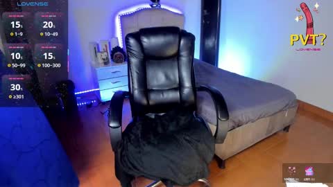 Snapshot of vampirella_crazy chatting on 11, 2, 2025 Valeria online show from 11, 2, 2025