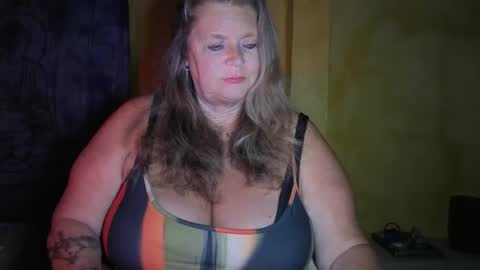 vampwoman online show from 27, 2, 2026