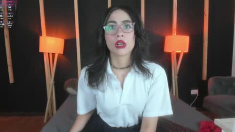 vampy_dolll online show from 14, 1, 2025
