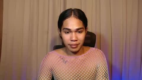 vampy_ebony_laxine online show from 28, 10, 2025