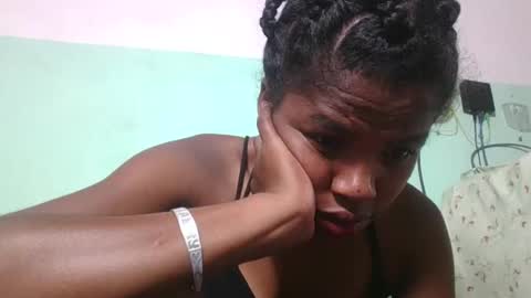 Snapshot of vanafiry chatting on 5, 2, 2025 vanafiry online show from 5, 2, 2025