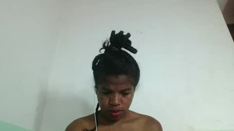 Snapshot of vanafiry chatting on 7, 2, 2025 vanafiry online show from 7, 2, 2025