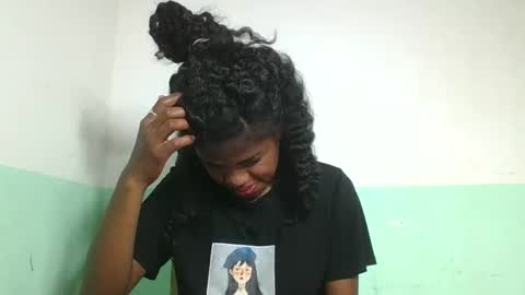 Snapshot of vanafiry chatting on 7, 2, 2025 vanafiry online show from 7, 2, 2025