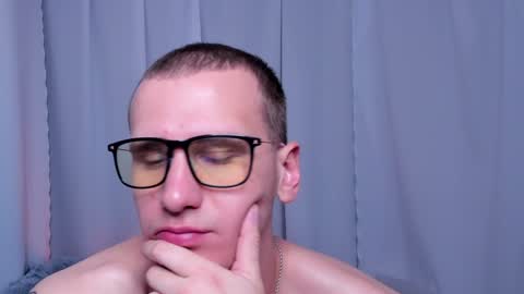 Vance online show from 9, 12, 2024