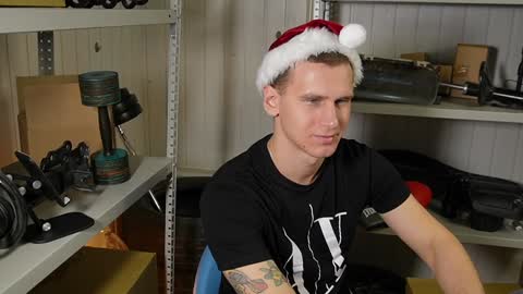 Vance online show from 4, 1, 2025