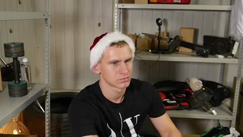 Vance online show from 4, 1, 2025