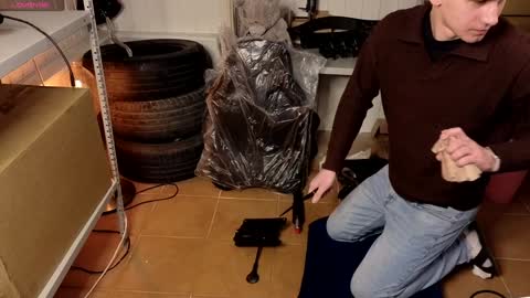 Vance online show from 2, 2, 2025