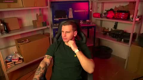 Vance online show from 10, 2, 2025