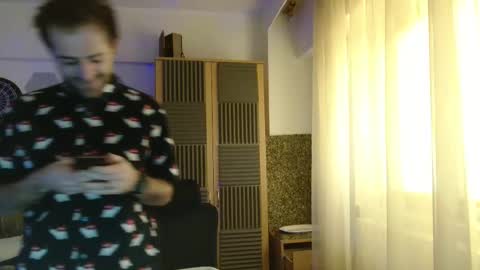 Emy online show from 5, 11, 2025