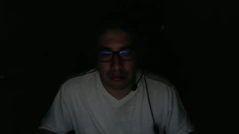 Snapshot of vancoserx111 chatting on 20, 5, 2026 vancoserx111 online show from 20, 5, 2026