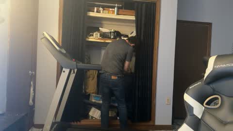 Vandal2021 online show from 10, 3, 2026