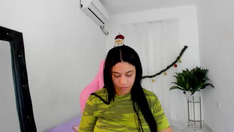 Snapshot of vanelope_smith chatting on 30, 11, 2025 vanelope_smith online show from 30, 11, 2025