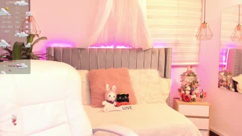 Snapshot of vanesa_moon_ chatting on 16, 12, 2024 vanesa_moon_ online show from 16, 12, 2024