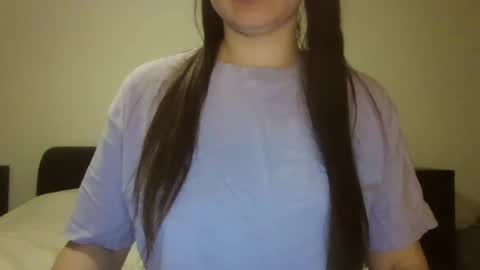 Snapshot of vanesajewel chatting on 2, 3, 2025 VanesaJewel online show from 2, 3, 2025