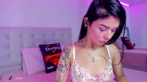 Vane  online show from 15, 4, 2026