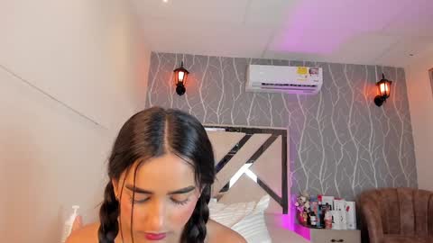    online show from 4, 2, 2025