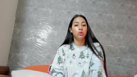 Snapshot of vanessaadol chatting on 5, 2, 2025 vanessaadol online show from 5, 2, 2025