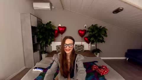 vanessabeautyy online show from 18, 2, 2025