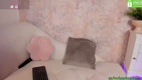 Snapshot of vanessafox__ chatting on 15, 7, 2026 V online show from 15, 7, 2026