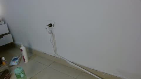 Vanessa Hard online show from 8, 9, 2025