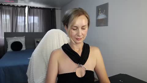 Vanessa  online show from 11, 7, 2026