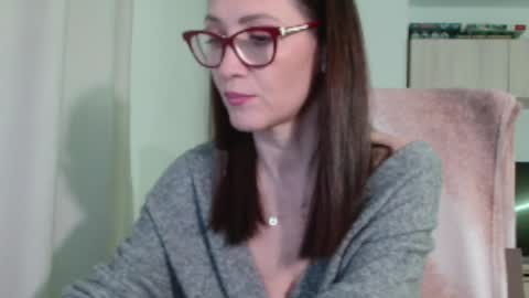 Vanessa online show from 2, 4, 2026