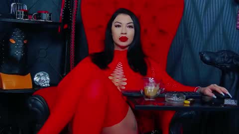 Miss Vanessa online show from 19, 2, 2025