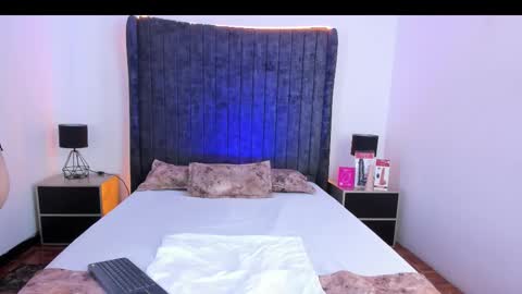 Vanessa Sexy Paris online show from 15, 11, 2025